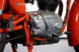 Bild 36/50 von Gilera 175 Sport (1956)