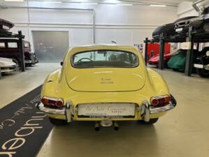 Image 6/28 de Jaguar Type E 4.2 (1965)