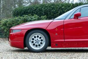 Image 23/50 de Alfa Romeo SZ (1991)
