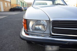 Image 35/39 of Mercedes-Benz 350 SLC (1972)