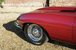Imagen 39/50 de Jaguar E-Type (1968)