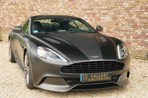 Image 24/50 de Aston Martin Vanquish (2017)