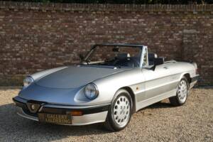 Afbeelding 16/50 van Alfa Romeo 2.0 Spider QV (1987)