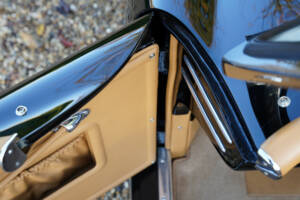 Image 26/50 of Nash-Healey Roadster (1953)