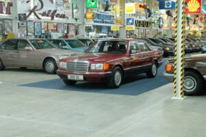 Bild 9/50 von Mercedes-Benz 260 SE (1990)
