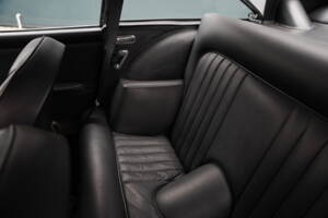Image 28/41 de Aston Martin DB 5 (1964)