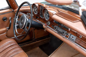Afbeelding 18/47 van Mercedes-Benz 300 SE (1967)