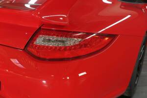 Image 46/50 of Porsche 911 Carrera 4S (2011)