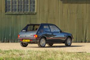 Imagen 33/50 de Peugeot 205 GTi 1.6 (1989)