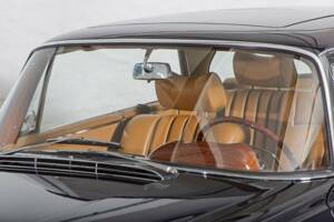 Imagen 4/34 de Mercedes-Benz 280 SE 3,5 (1969)