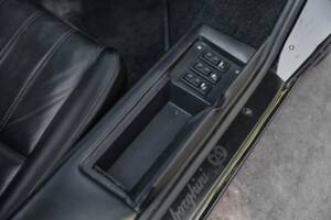 Imagen 39/51 de Lamborghini Countach 25th Anniversary (1990)
