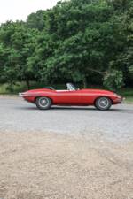 Image 22/41 de Jaguar E-Type 3.8 (1964)