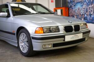 Image 4/31 of BMW 323ti Compact (1998)
