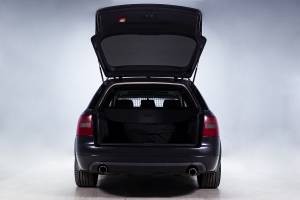 Afbeelding 32/33 van Audi S6 Avant (2000)