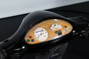 Bild 20/22 von Piaggio Vespa ET2 50 (1997)