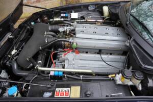 Image 4/7 of Aston Martin Virage Volante (1994)