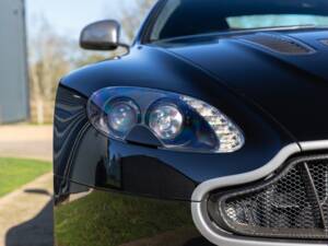 Bild 19/68 von Aston Martin V12 Vantage S (2018)