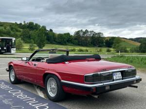 Image 7/40 of Jaguar XJS 5.3 V12 (1991)