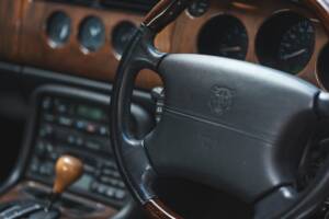 Imagen 22/50 de Jaguar XK8 4.0 (2000)