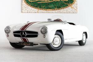 Image 2/40 of Mercedes-Benz 190 SL (1955)