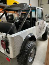 Image 7/9 of Jeep CJ-7 Renegade (1980)