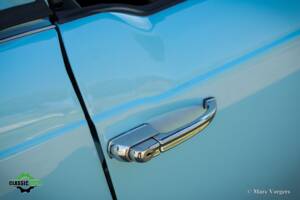 Image 30/43 of Triumph TR 4 (1962)