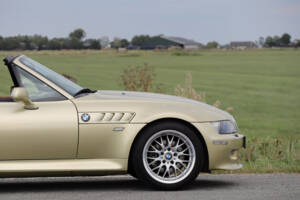 Bild 28/50 von BMW Z3 Convertible 3.0 (2000)