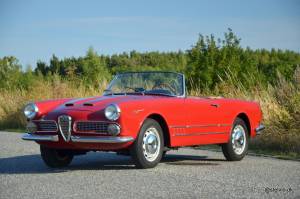 Image 1/24 de Alfa Romeo 2000 Spider (1960)