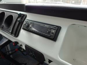 Bild 51/99 von Volkswagen T2b Kastenwagen (1977)
