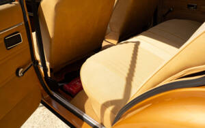 Image 36/57 of Ford Granada Turnier 2,3 (1976)