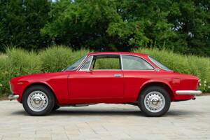 Afbeelding 5/50 van Alfa Romeo Giulia 1600 Sprint GT Veloce (1967)