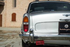 Afbeelding 17/50 van Bentley T 1 (1975)