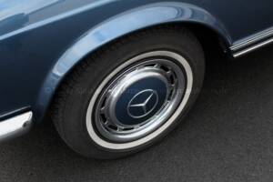 Afbeelding 35/41 van Mercedes-Benz 280 SL (1969)