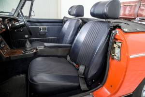 Bild 12/50 von MG MGB (1972)