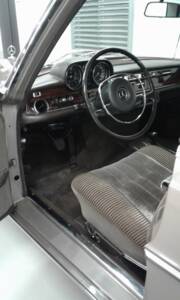 Bild 15/30 von Mercedes-Benz 300 SEL 3.5 (1971)