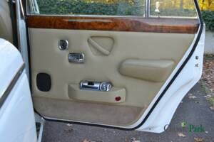 Imagen 20/50 de Rolls-Royce Silver Wraith II (1979)