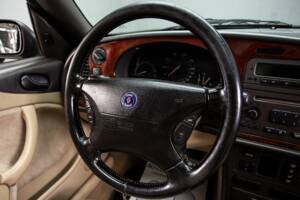 Imagen 28/39 de Saab 9-3 2.0i (1998)