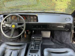 Image 9/50 of Ferrari Mondial 3.2 (1988)