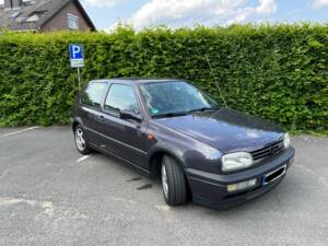 Image 10/13 de Volkswagen Golf III GTI 2.0 (1992)