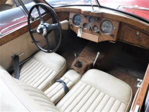 Afbeelding 30/46 van Jaguar XK 120 DHC (1954)