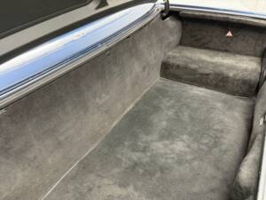 Image 21/23 of Mercedes-Benz 380 SL (1984)