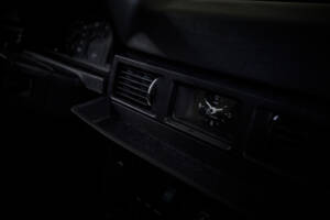 Immagine 52/98 di Volvo 244 DL (1975)