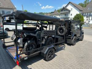 Image 12/30 of Land Rover Defender 90 "Limited" (2005)