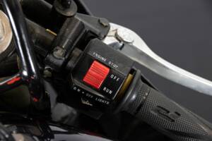 Afbeelding 43/45 van Suzuki RGV 250 Gamma (1992)