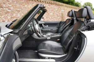 Image 9/50 of BMW Z8 (2000)