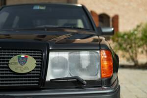 Bild 15/50 von Mercedes-Benz 300 E-24 (1989)