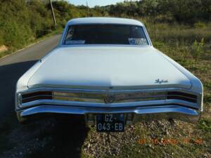 Image 17/47 of Buick Skylark Coupe (1964)