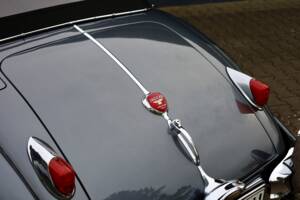 Afbeelding 13/23 van Jaguar XK 140 DHC (1956)