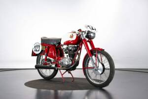Bild 6/50 von Mondial 175 Turismo Veloce (1956)