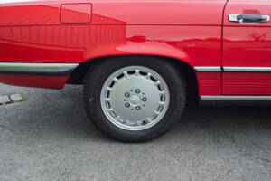 Image 28/29 of Mercedes-Benz 500 SL (1989)